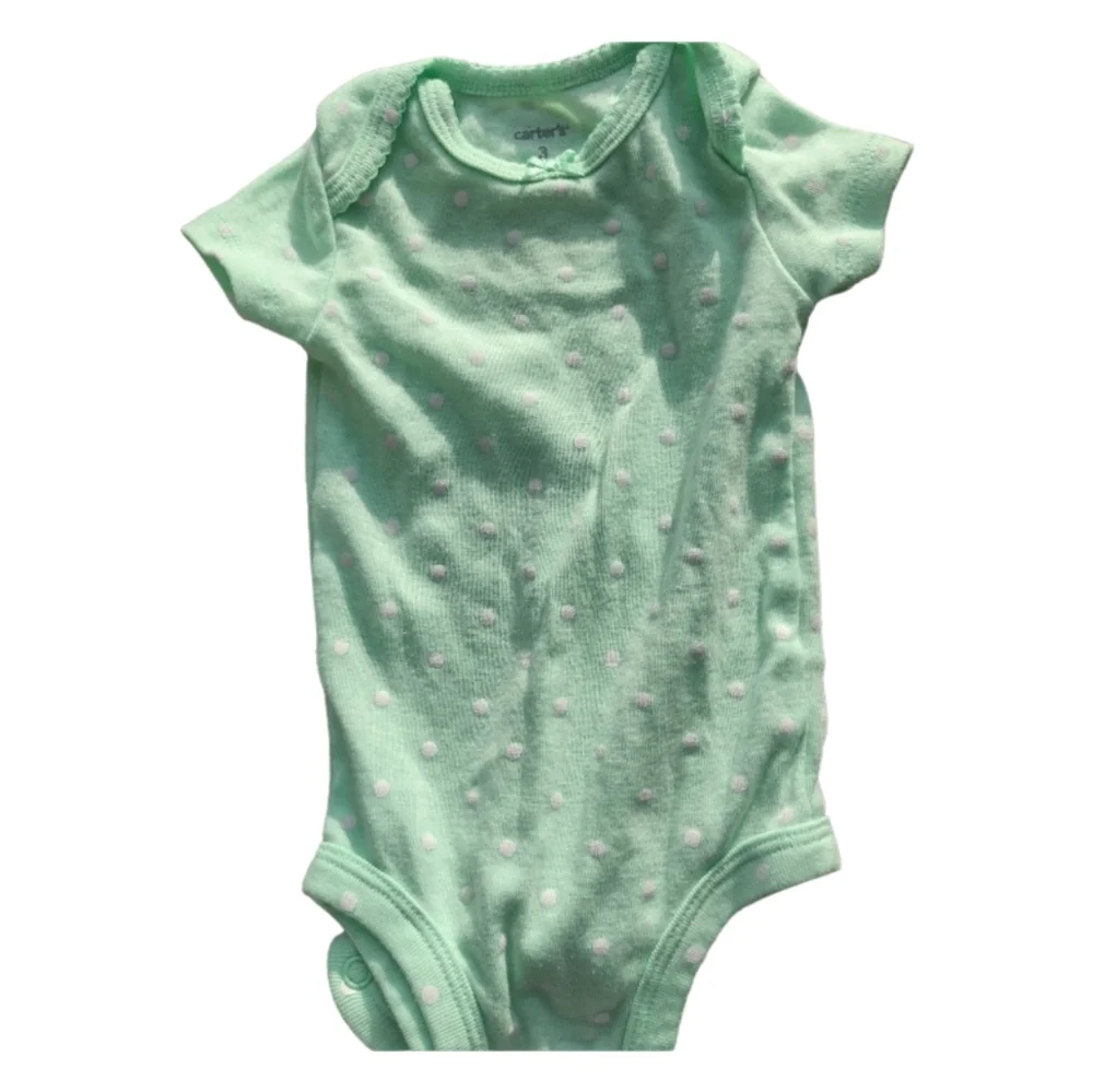 X) Carter’s Baby Girl Green Polka Dot Onesie | Size 0–3 Months